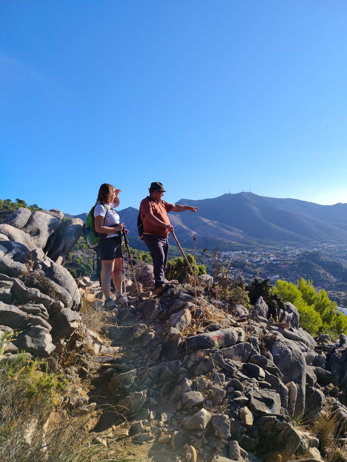 Travesía de la Sierra de Mijas, dos caras de una misma moneda.